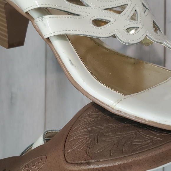 Euro By Sofft Womens Maya Comfort Leather Heels Sandals shoes sz 8M - Picture 11 of 14